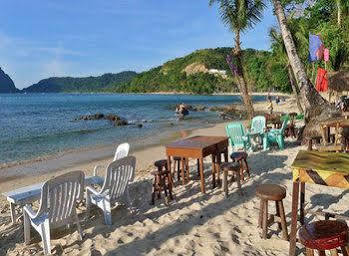 Resort Orange Pearl Beach El Nido